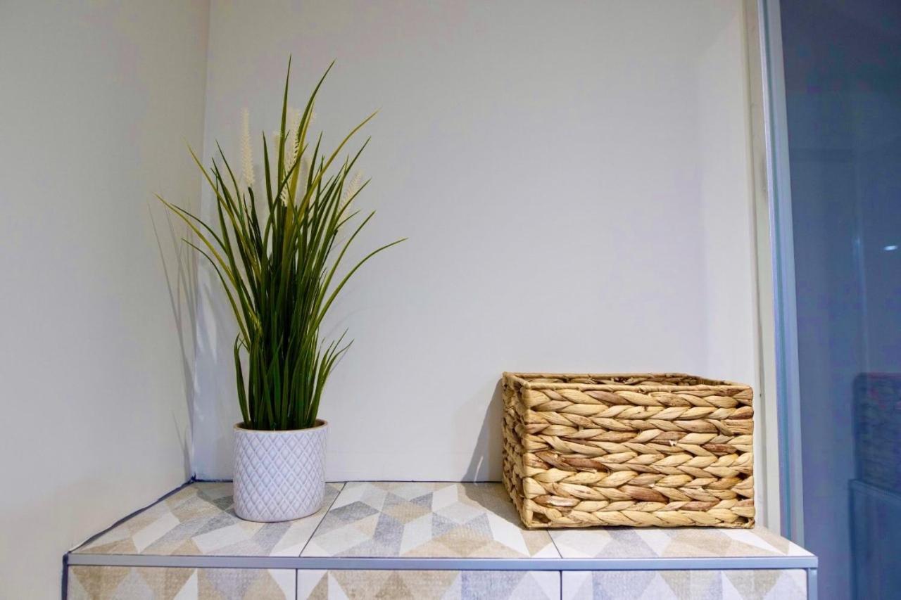 Appartement Tiny Stud à Pau Extérieur photo